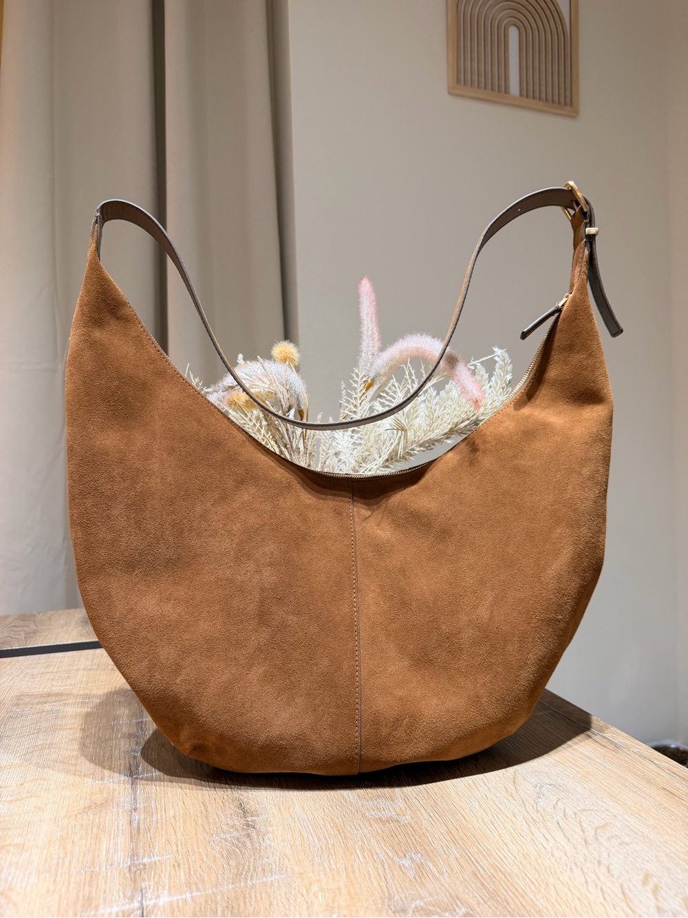 Madewell Suede large crescent Bag in Cognac brown NWOT - Picture 3 of 7